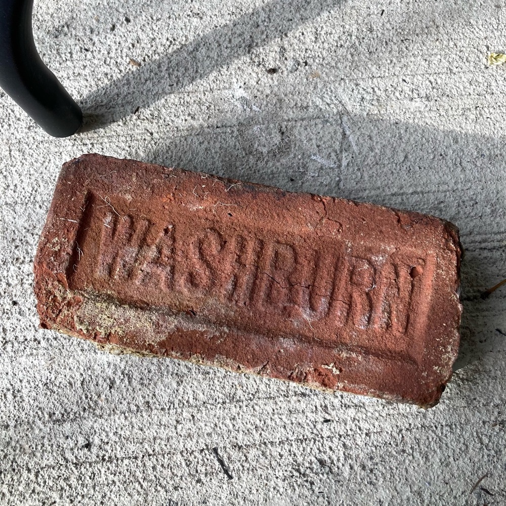 1890'S WASHBURN CLAY BRICK_NY